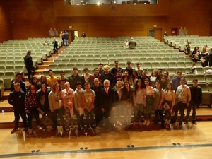 Los alumnos del Instituto de La Nucía que asistieron al concierto