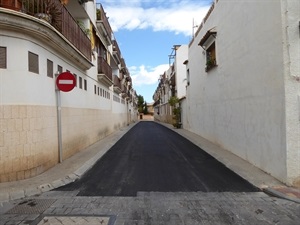 El carrer Era ha quedado hoy totalmente asfaltado