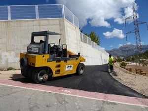 Entrada al nuevo vial desde la bajada a la Ciutat Esportiva