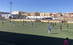 Un momento del partido el pasado sábado en el estadio Gerardo Salvador