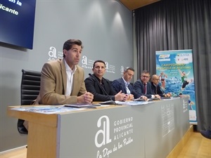 Raúl Chapado, pte. RFEA, durante su intervención