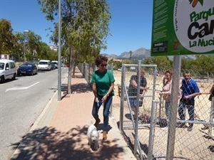 El "barrio" de la Favara de La Nucía ya cuenta con una zona recreativa canina