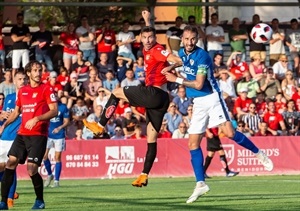 El debutante David Torres también anotó un gol