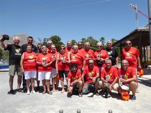 18 personas participaron en el torneo de Petanca Sport Xperience en la Ciutat Esportiva Camilo Cano