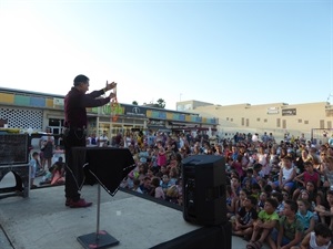 El viernes por la tarde la plaza del Sol se llenó de magia y diversión