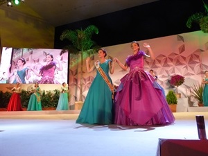 Sheila Rojo, dama 2018,  presentó a Laura Jumilla, futura dama 2019