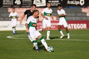 El capitán Nino adelantó a su equipo, al anotar el 1-0