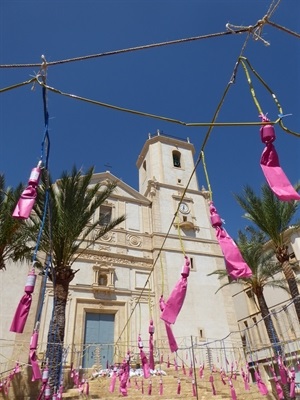 Mascletà inici de "festes d'agost" de 2019 en la plaça Major