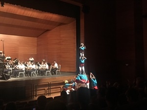 "Remats de Torreta" a pie del escenario de la Muixeranga Marina Baixa