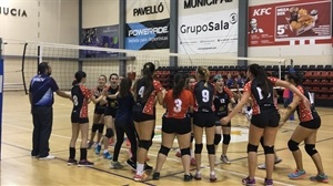 El equipo cadete del Voley La Nucia también venció en su enfrentamiento