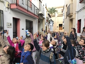 Los alumnos y alumnas de 2ºB del Colegio Muixara han estado muy participativos durante la actividad extraescolar