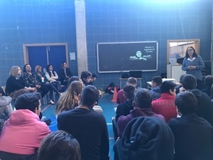 El Taller de CoachingBox se celebró en el gimnasio del IES La Nucía