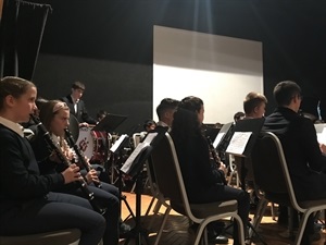 Los jóvenes músicos nucieros durante el concierto del pasado domingo