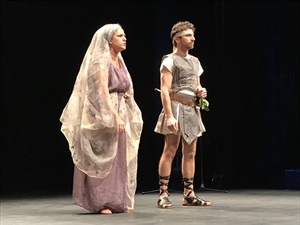 Una escena de "Fedra" de Séneca esta mañana en l'Auditori