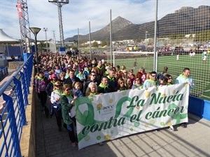 La Marcha contra el Cáncer parte de la Ciutat Esportiva Camilo Cano como todos los años