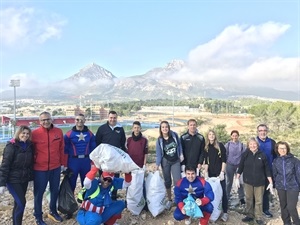 La I Jornada de Limpieza Medioambiental celebrada a finales de 2019 fue un éxito