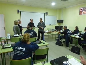 Serafín López, concejal de Empleo, Gemma Llorens, dtora. Taller de Empleo y Daniel Flores, profesor Taller de Empleo y Bernabé Cano, alcalde de La Nucía