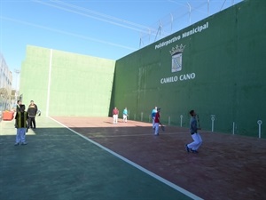 En el Frontón de La Nucía compitieron jóvenes en categoría cadete