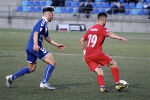 Los jugadores nucieros sólo pudieron traerse de Badalona un punto