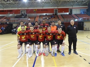 El equipo del Sporting Fútbol Sala antes de iniciar el encuentro