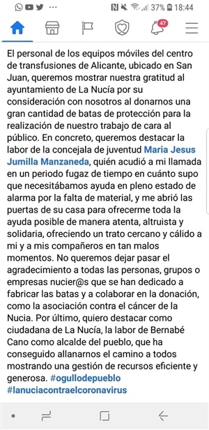 Agradecimiento de los trabajadores del Centro de Transfusión por la donación de "batas solidarias" a sus sanitarios