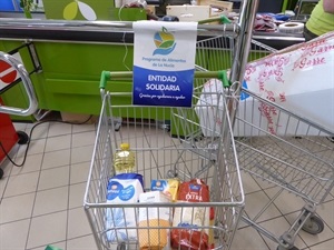 El objetivo es establecer puntos solidarios fijos de recogida de alimentos