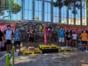 Andrés Savall Terol del Club Atletismo La Nucía subió al Podium de la Xtrem Running de El Campello como campeón absoluto