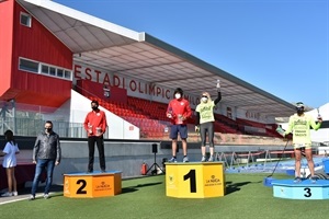 Podium corredores locales en el Cross de La Nucía del pasado domingo