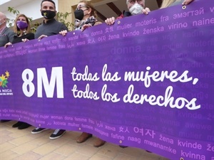 Todas las formaciones políticas, unidas bajo el lema "Todas las mujeres, Todos los derechos"