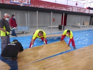 El montaje o desmontaje del parquet está calculado en seis horas