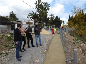 Mejora en el acceso por el carrer Oroval