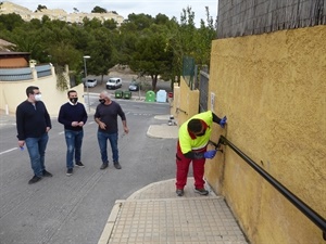 José Ballester, Jefe Serv. Técnicos, Pepe Cano, concejal de Servicios Técnicos y Bernabé Cano, alcalde de La Nucía