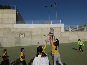 Baloncesto fue una de las postas olímpicas esta mañana