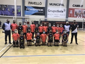 Las alevines debutaron con su primer amistoso