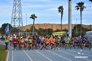 Salida del Cross de Primavera de La Nucía