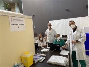 Preparativos del personal sanitario en l'Auditori, esta mañana