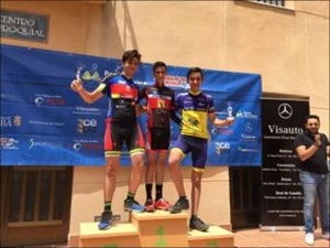 Diego Pérez hace tercero en el Open MTB Autonómico de la Vall de Laguar